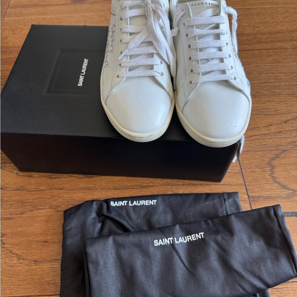 Saint Laurent Women’s Blanc Optique Studded sneakers. Size 35.5